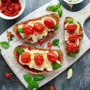 Bruschetta de Queijo Burrata com Tomate Cereja Seco